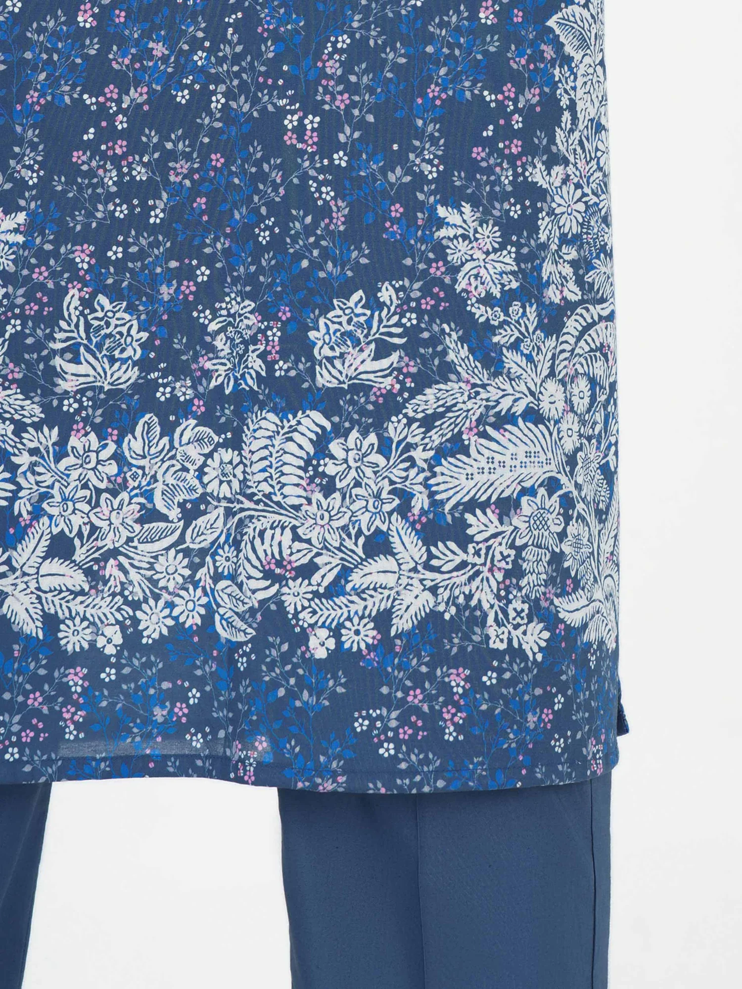 3 Piece Lawn Suit- Printed (Unstitched)