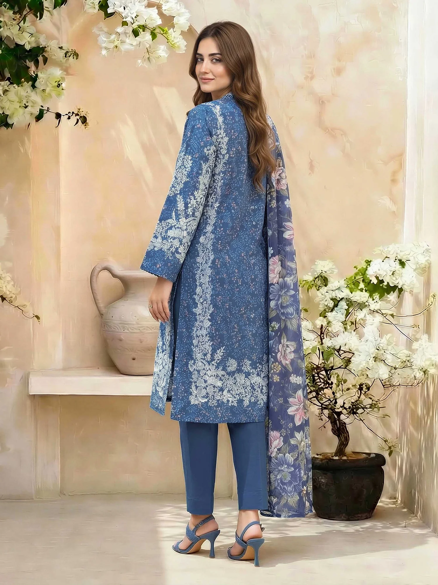 3 Piece Lawn Suit- Printed (Unstitched)